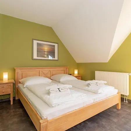 Ferienhaus-sommerfrische-9878 * Kuehlungsborn